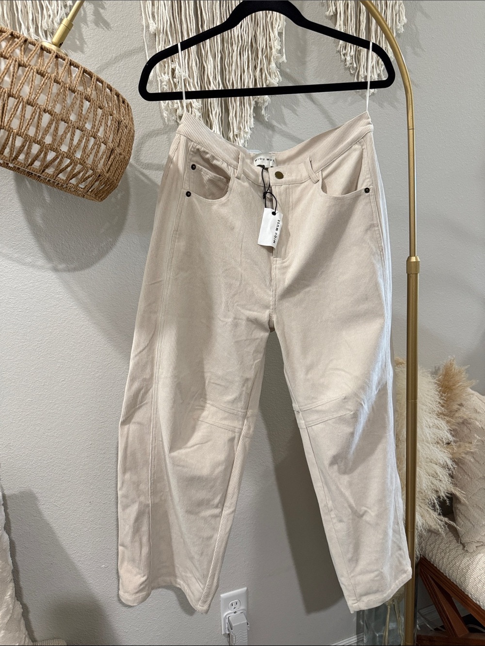Women's Cream Barrel Pants